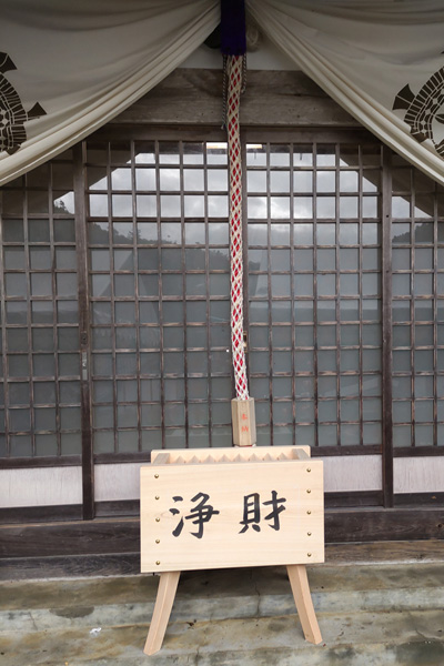 山本　治彦様